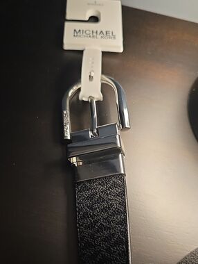 NWT Michael Kors Reversible Black Or White Logo Belt with Silver Buckle SMALL